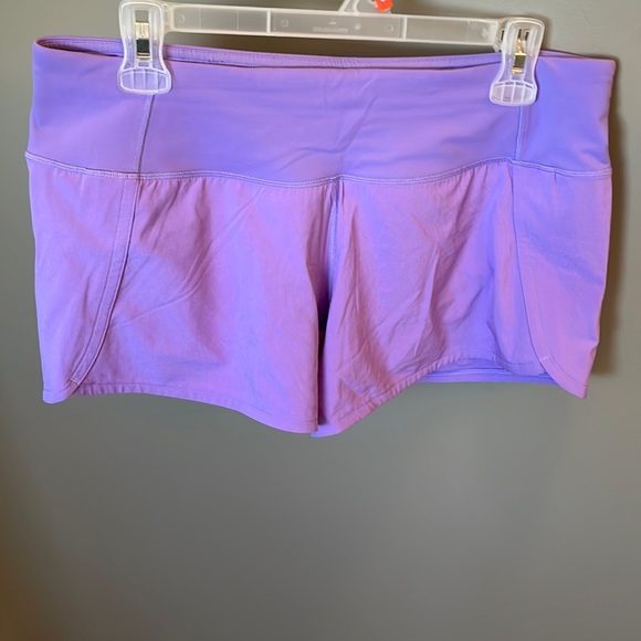 Lululemon Run Times Short - Sz 8 Purple - Picture 1 of 3